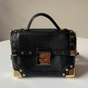 Michael Kors - Cori small leather trunk bag